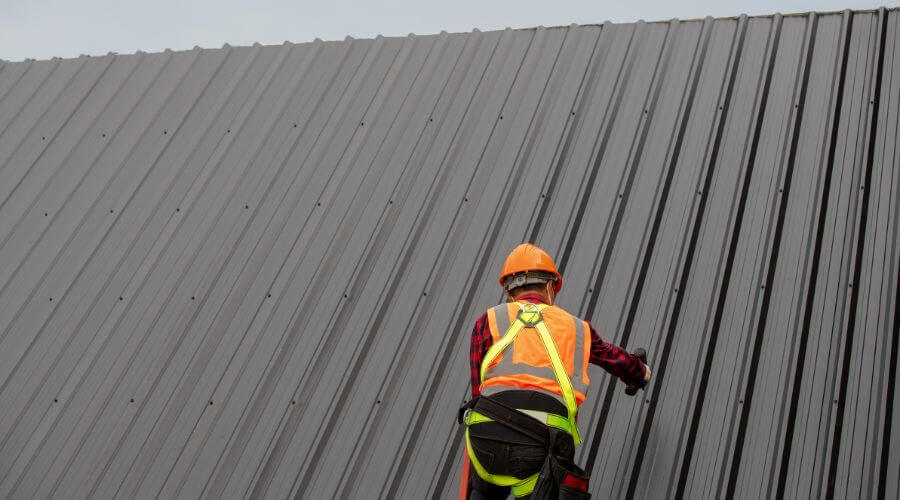 Professional Flat Roofing Installation in Ottosen, IA